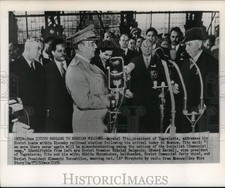 1956 Press Photo Marshal Tito addresses Soviet hosts at Kievsky railroad station