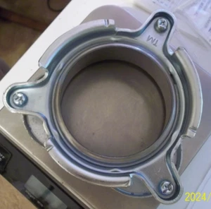 Insinkerator food waste disposal mounting hardware kit includes flanges, gask... - Picture 1 of 3
