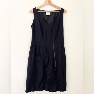Akris Punto 8 black 100% wool sleeveless dress work pleated skirt work office - Image 1 of 4