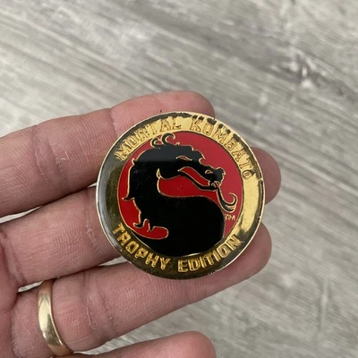 Mortal Kombat 1992 Comemorativo Metal Slammer Banhado a Ouro 18k Edição Troféu - Imagem 1 de 4