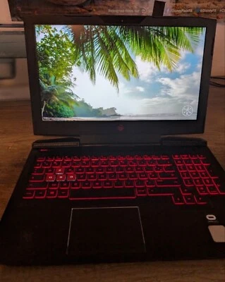 Pc portable gamer HP Omen 15 (Intel core I5  7300HQ + NVIDIA Geforce GTX - Photo 1/4