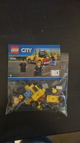 LEGO CITY: Airport VIP Service (60102)