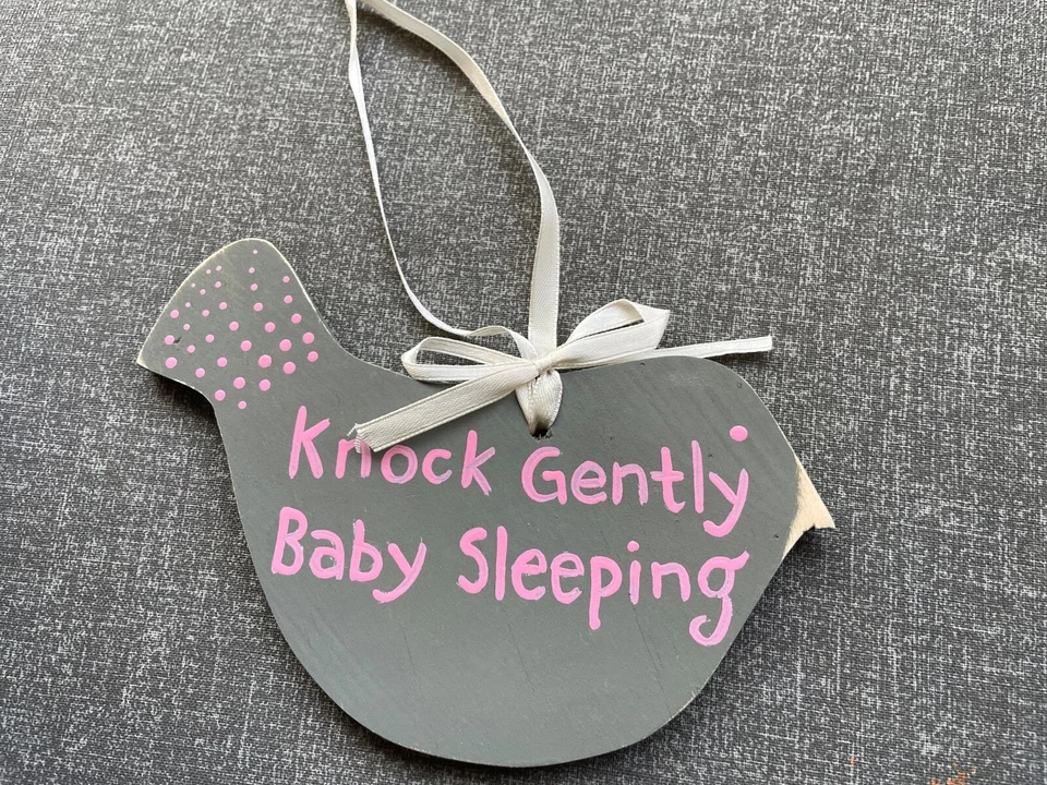 Знак Knock Gently Baby Sleeping Birdie - Изображение 1 из 1
