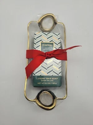 Jabón en barra de lujo Mistral Snow Blossom & Cedar 5,2 OZ regalo más plato Foto 1 de 4