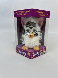 Furby elettronico modello 70 - 800 - Foto 1 di 12