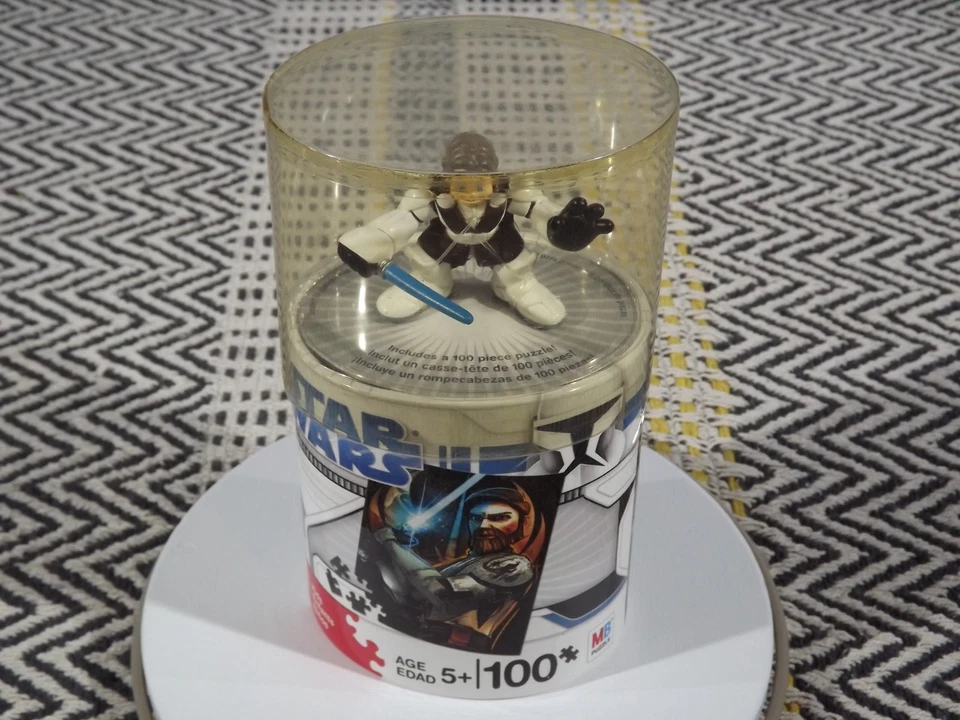 Star Wars Clone Wars Galactic - 10" x 13" 100 piezas rompecabezas con juguete Obi Wan Kenobi Foto 1 de 4