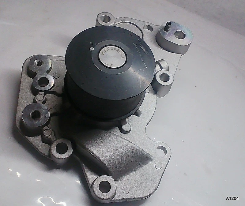 Bomba de agua para Hyundai Santa Fe Sonata Tucson Kia Optima Sportage 2,7 L 2000-2010 Foto 1 de 4