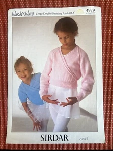 MÄDCHEN WICKEL BALLETT CARDIGAN PULLOVER 24”-36" VINTAGE DK STRICKMUSTER S4979 - Bild 1 von 2