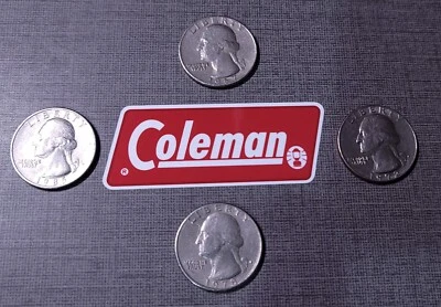 Calcomanía adhesiva Coleman edición "borde granate con línea exterior blanca". Foto 1 de 2