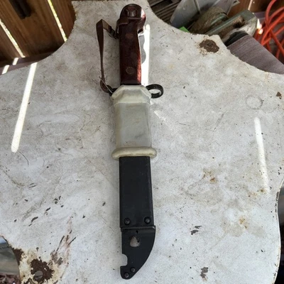 Cuchillo rifle de combate bayoneta rumano con juego de vaina 7,62x39 5,45 Foto 1 de 4