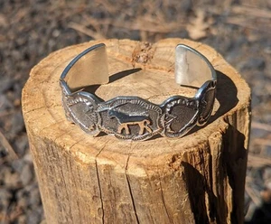 Pulsera artesanal navajo diseño de caballo joyería nativa americana talla 7,25 pulgadas - Imagen 1 de 10