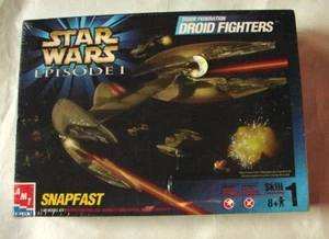 Star Wars ERTL SnapFAST TPM Droid Fighters Modelo Kit E I 1999 MISP D62 - Imagen 1 de 3