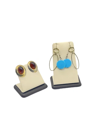 3 brincos folheados a prata com pino/gancho/martelado com pedra preciosa âmbar sintética - Imagem 1 de 4