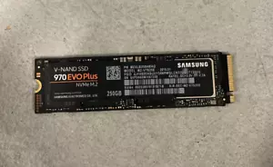 SAMSUNG 970 EVO Plus NVMe M.2 250GB PCIe V-NAND SSD - Picture 1 of 2