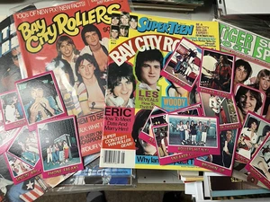 Bay City Rollers Lot 4 Vintage Zeitschriften, 22 Near Mint Karten! Alles in sehr gutem Zustand! - Bild 1 von 19
