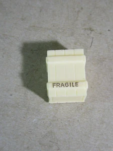485X DINKY Frankreich 1 Kasten Beige Fragile Kunststoff Teil Ersatz- für Dukw - Bild 1 von 7