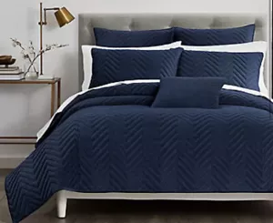Fieldcrest Luxury Cotton Chevron Velvet Coverlet / Quilt Full / Queen Navy $190 - Picture 1 of 4