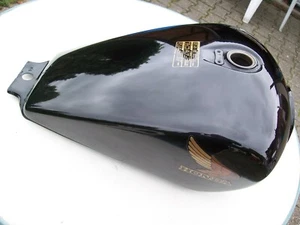 Benzintank Kraftstofftank Benzin Tank Honda VT 500 C  Typ: PC 08 - Bild 1 von 7