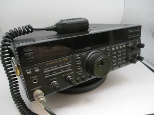 Soporte ICOM IC-732 100W Todos los modos 1.8~30.0MHz FM/AM/SSB(USB/LSB)/CW/RTTY - Imagen 1 de 24