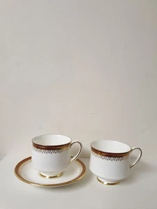 Vintage Royal Albert Paragon Holyrood 1983 2x Cup / 1 Saucers Bone China England - Picture 1 of 15