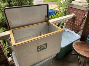 Vintage Aluminium Cronstroms Cronco Kühler mit Holzrand 21”x 12”x 15” hoch schön - Bild 1 von 12