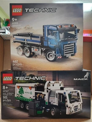 Camión de volteo LEGO TECHNIC (42203) y camión de basura eléctrico Mack LR (42167) Foto 1 de 2