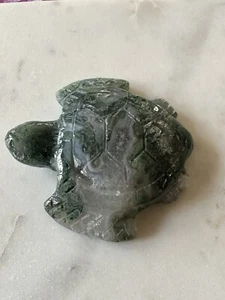 2" Natural Moss Agate Sea Turtle Crystal Size 60x65 mm Green - Picture 1 of 2
