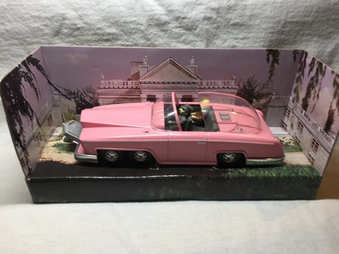 Corgi Thunderbirds Lady Penelopes Fab 1 brand new Cover