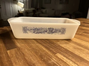 MIlk Glass Blue Field Rectangular Casserole Dish 8 x5 x 2 - Picture 1 of 6