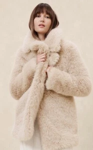 NWT Banana Republic Sz XS Luxurious Faux Fur Cream Coat CURRENT SEASON $300 - Picture 1 of 9
