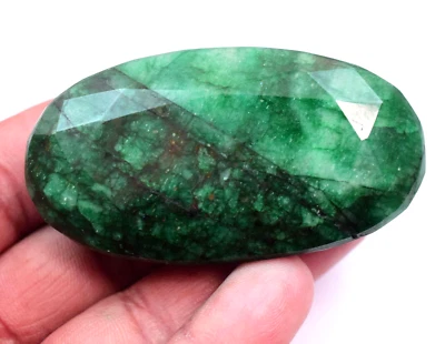 Natural Huge Green Emerald Zambian 340.0 CT Certified Oval Cut Loose Gemstone - Image 1 of 4