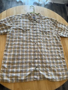 Patagonia short sleeve mens shirt XL organic cotton yellow and grey GUC - Picture 1 of 2