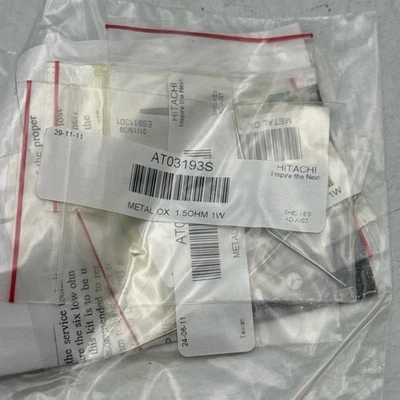 Kit de conversión Hitachi X480293KIT con circuitos integrados y resistencias de óxido metálico Foto 1 de 4