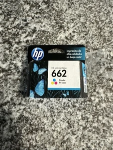 New Genuine HP 662 Tri-Color Ink Cartridge Exp 4/2020 - Picture 1 of 2