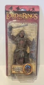 LORD OF THE RINGS TTT ACTION FIGURE SHAGRAT MORDOR URUK-HAI WARRIOR TOYBIZ MOC - Picture 1 of 3
