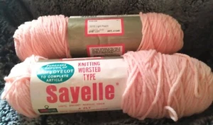 Lot 2 Skeins Vtg Kmart Sayelle Yarn - #1016 Lt Peach - Acrylic - Picture 1 of 3