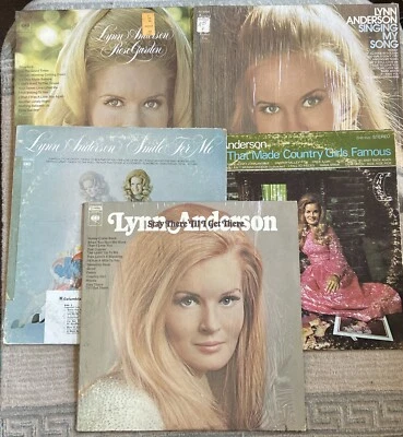 Lynn Anderson Lot Of 5 LP Country Music 70’s. - Image 1 of 4