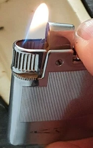 Ronson Varaflame Feuerzeug OVP - Bild 1 von 6