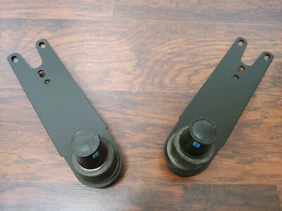 NICE PAIR OF USED ORIGINAL PORSCHE 911 REAR SPRING STRUT PLATES 1969-76 #9 - Изображение 1 из 4