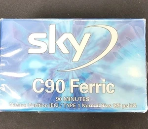 Sky C90 x3 Eisenwaren leere Audiokassette 90 Minuten Band neu versiegelt 4er-Pack Bänder - Bild 1 von 5