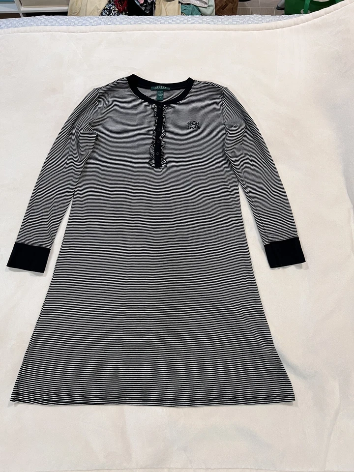 Ropa íntima y de dormir Lauren Ralph Lauren para dama talla S mangas largas a rayas Foto 1 de 4