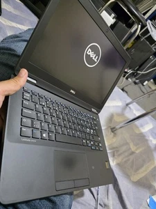 Dell Latitude E7270 CORE i7 6th Gen 8gb Ram 128 Ssd Good Condition - Picture 1 of 8