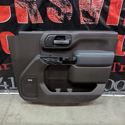 2020-2023 RH Front Door Panel GMC Sierra 2500 3500HD Denali Very Dark Atmosphere - Image 1 of 4