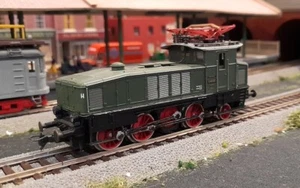 * Escala 1/87 HO * Roco * Locomotora eléctrica BR E 60 02 Shunter * EN CAJA * 04129B - Imagen 1 de 16