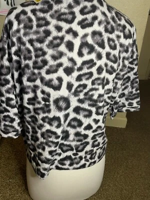 Camisa esplêndida estilo crop top tamanho pequeno - Imagem 1 de 4