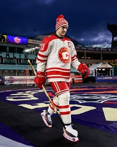 Mikael Backlund 2023 Heritage Classic Calgary Flames 8x10 NHL Hockey Photo - Picture 1 of 1