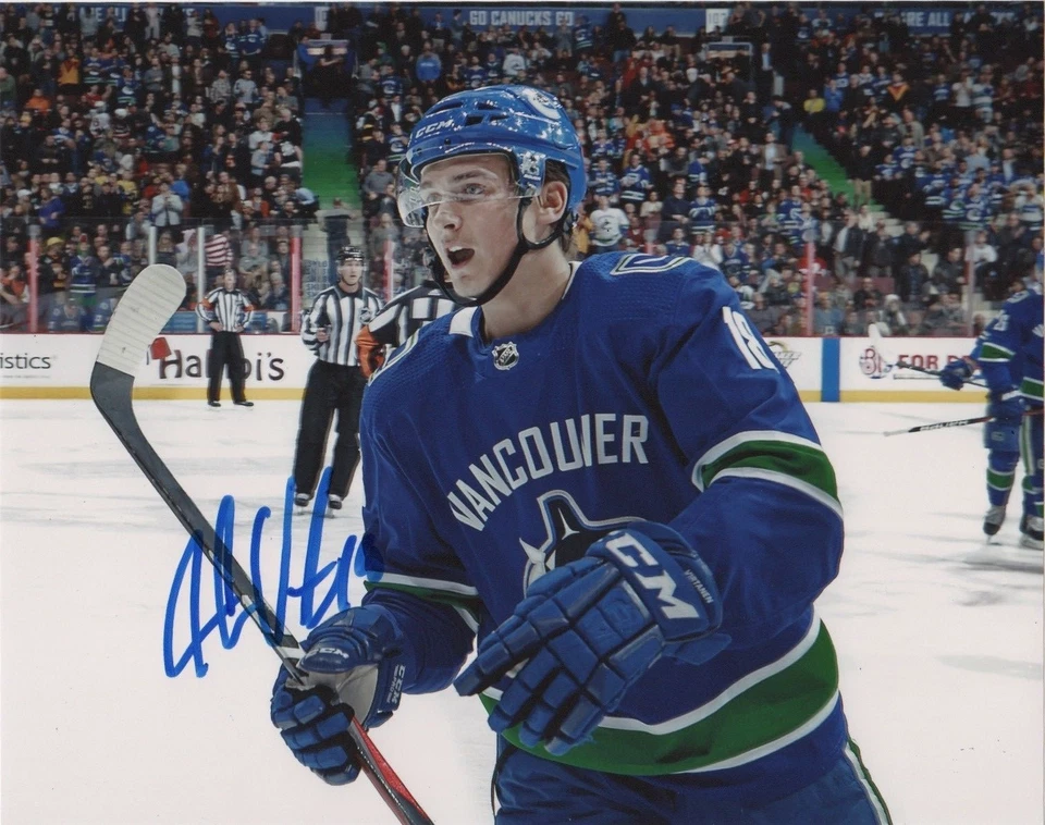 Foto firmada autografiada por Jake Virtanen de Vancouver Canucks 8x10 NHL CERTIFICADO DE AUTENTICIDAD #17 Foto 1 de 1