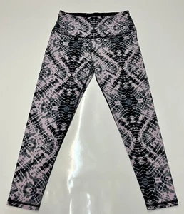 Victoria’s Secret Knockout Batik sportliche Leggings Größe M *EUC* - Bild 1 von 4