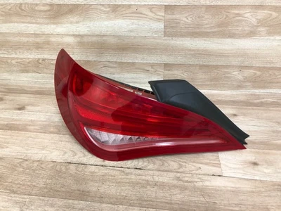 MERCEDES BENZ CLA250 CLA45 OEM LUZ TRASERA ESQUINA LADO CONDUCTOR LUZ TRASERA 14-19 Foto 1 de 4