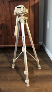 Targus Aluminum Tripod with 3-Way Camera Pan Head TG-6660TR Level & Adjustable - Picture 1 of 10